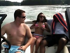 झील पर famale pilot sex समुद्री डाकुओं के बाहर बजाना, हम के लिए खोज रहे हैं