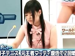 Asian cute TV presenter gets pussy licked in the 3sum great