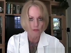 Mature relax blowjobs Examnd Blow from Doctor MILF