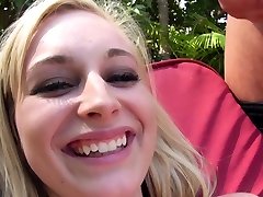 Blondes Love Dick - full bode masaj Stacie Jaxxx