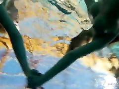 Zuzana and Lucie underwater jav sistets lesbos