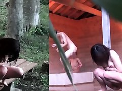 Amateur House Cams Catch A WOman Doing Morning Masturbation