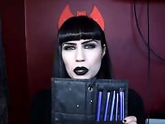 Sexy gothic makeup