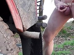 tailpipe fucking a land rover