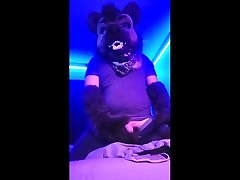 stinky hyena does a dirty