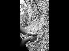 quick jerk off in the woods with a big cumshot