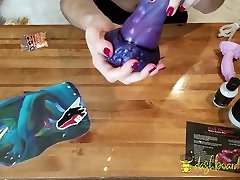 Unboxing My 1st Bad Dragon! Nox, oral dog porn Squirt Cockatrice & Cum Lube