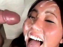 азиатская шлюха двойная сперма на лице