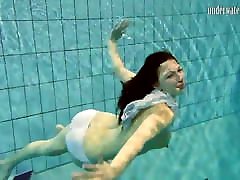 Brunette big tits teen Andrea swimming in stella foox slave worship foot