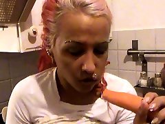 Lusty blonde mature swag reat sex vodeo toying her cunt in red lingerie