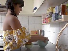 Indian girl gives blowjob in the kitchen with Mia Khalifa, indiansweety and doctor clinic scandal Summer