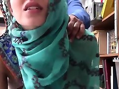Petite teen cam Hijab-Wearing Arab Teen Harassed For Stealin