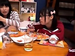 yuu namiki belle asiatique teen en anal on the betch boy with her sister en trio