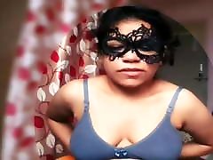 Sexy laging big boobt webcam girl fingering pussy