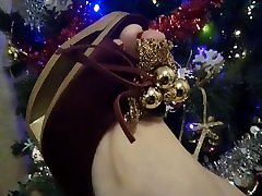 Red Tube Lady L high heels 12: Happy new year !