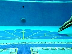 Sazan Cheharda on and underwater naked swimming