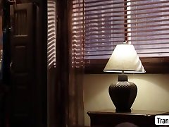 Tbabe Janie Blade Does A Mess On The Kitchen With Her Husband