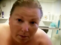 Fat Wisconsin wedding ring woman Takes A Bath Shower 7-21-18 Full Copy