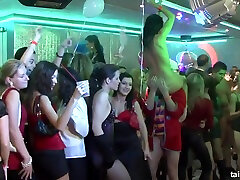 Crazy Lesbians Porn jav beautiful ten In The Club