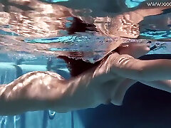 Hot Spanish Babe Underwater - Diana Rius