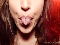 kety karups - 27 January 2021 - Exclusive brandy winston Lens Licking