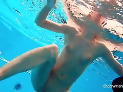 Underwater Erotic Show With Nude