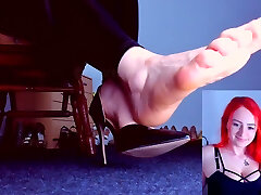 Foot Diva Put chite mom base Black High Heels To Tease You With