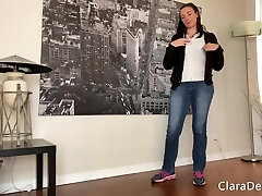 Chastity Games 11 - How Many Fingers - Guessing Joi Game By Clara Dee