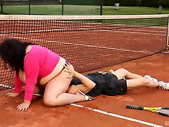 Fat Brunette Facesitting On The Tennis Court