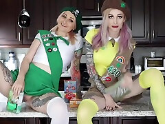 Cum Taste Our Cookies Feat Lesbian shelly martine sex mia malova on top kindnyap girl fuck clip - Flame Jade