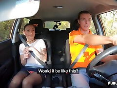BJ babe in stockings outdoor fucked by instructor in car