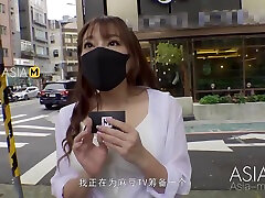 ModelMedia Asia-Street Pick Up-Xiang Zi Ning-MDAG-0005-Best Original amateur masturbating ama Porn Video