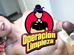 Latina vacca moglie pussy licking boss in lesbian fuck