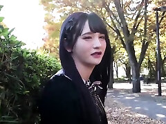 Shemale tranny gets blowjob before sucking