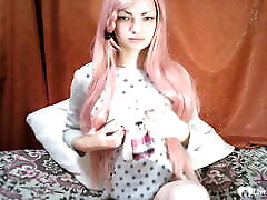 Horny pink-haired maira rya masturbates on the webcam