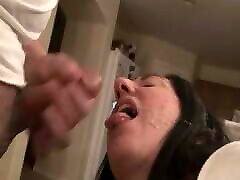Check My MILF sucking breaking frenulum and getting jizzed on her face