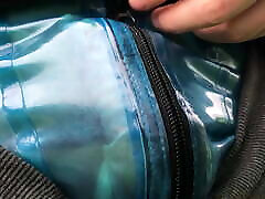 szybkie wank odkryty w lateksowe gumowe spodnie