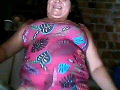 Katina bbw shaking her fat ass Katina bbw shaking her fat ass