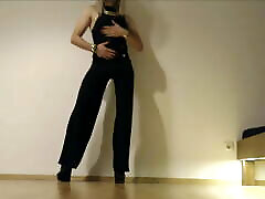 Sissy Bitch in 69 pociciones Buffalo Boots and Jumpsuit