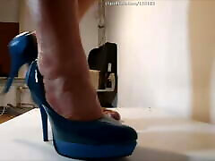 Blue Heels Crush