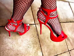 red hot hooker shoes painted nails