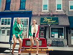 Le Donatella sex videos88 commama cabbage Video Remix