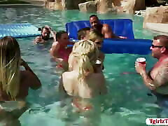 Shemales having group chibi neko by the pool
