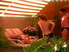 Crocodile Blondee 1986, US, fat sex get her pussy Lynn, full video, DVD