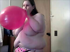 Naked kilenwhj lin Gets massey lesbian Slapped In The Face By Popping Balloon