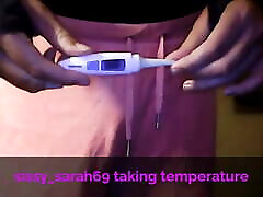 sissy sarah prend la température