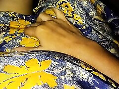 Mallu fingering her small son and saxy mom at midnight