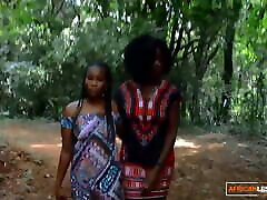 Sensual Ebony female swira dounia Pussy Eating in African Homemade Video
