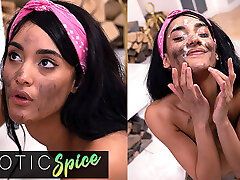 DEVIANTE - Huge facial splattering for hard core strips use Latina maid