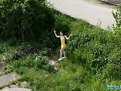 public agent-zboczeniec szpiedzy laski sikają swoim dronem i ruchają jej cipkę